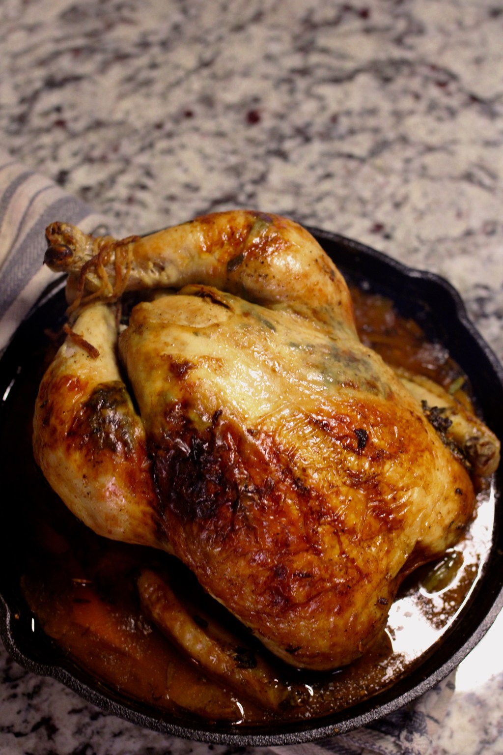How to Make a Juicy, Flavorful Thanksgiving Turkey (and Save Your Family’s&nbsp;Reputation)